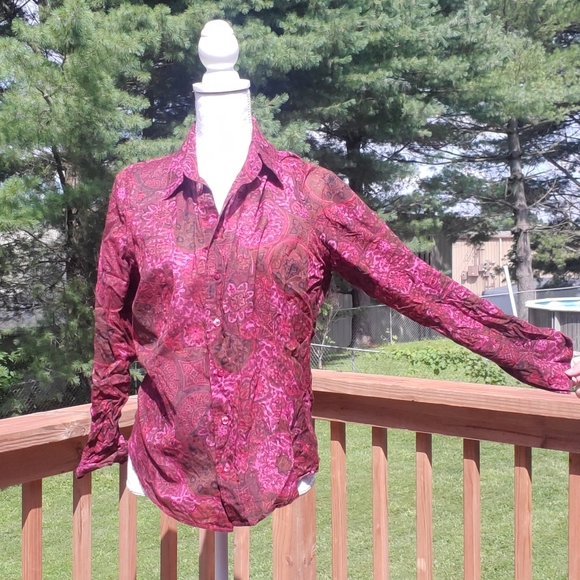 Coldwater Creek pink red black button up blouse M - Picture 6 of 9